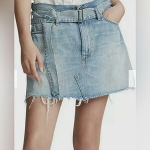 EUC POLO RALPH LAUREN- BLUE BELTED DENIM JEAN DISTRESSED MINI SKIRT. Size 32